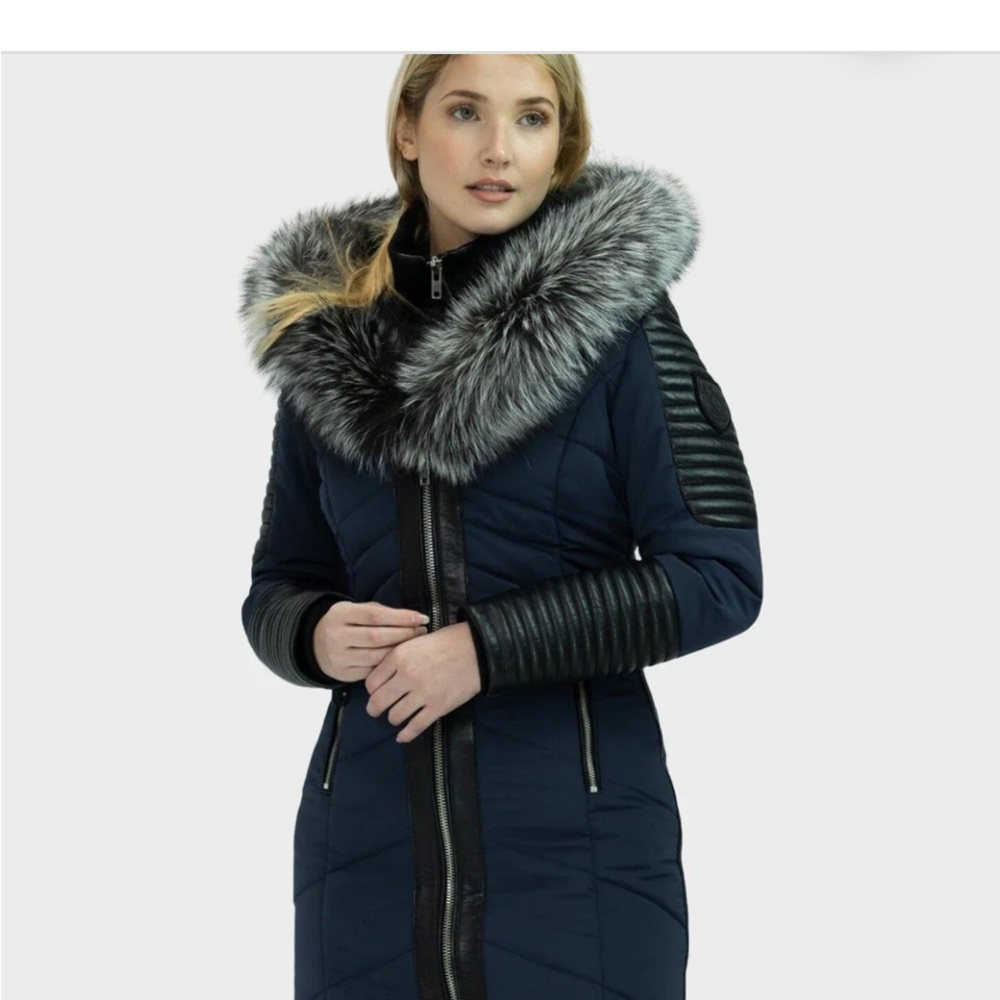 DIMITRI Elegant Navy Fur-Trimmed Puffer Coat